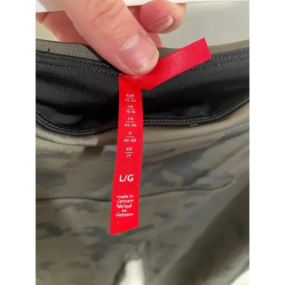 Spanx Faux Leather Liquid Leggings‎ in Camo - Picture 10 of 10